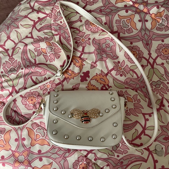 Cute purse - Picture 4 of 4